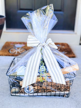 Load image into Gallery viewer, Custom Gift Wrapping Basket
